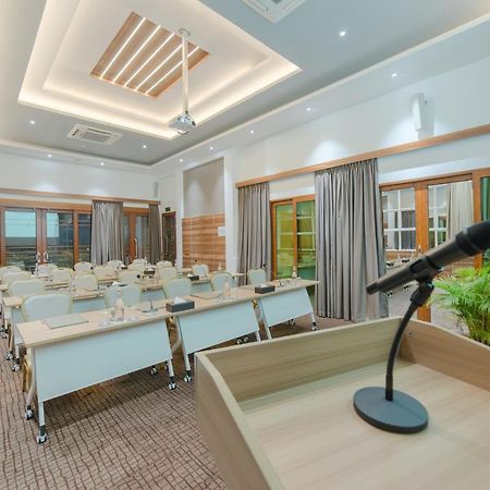 Hotel Samann Host Hulhumale Zewnętrze zdjęcie