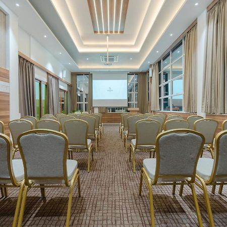 Hotel Samann Host Hulhumale Zewnętrze zdjęcie