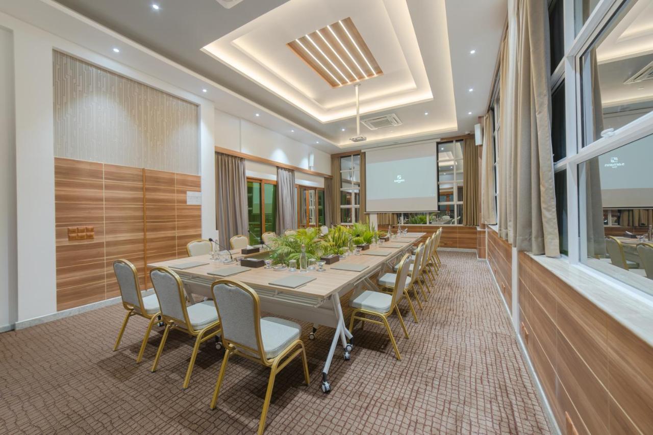 Hotel Samann Host Hulhumale Zewnętrze zdjęcie